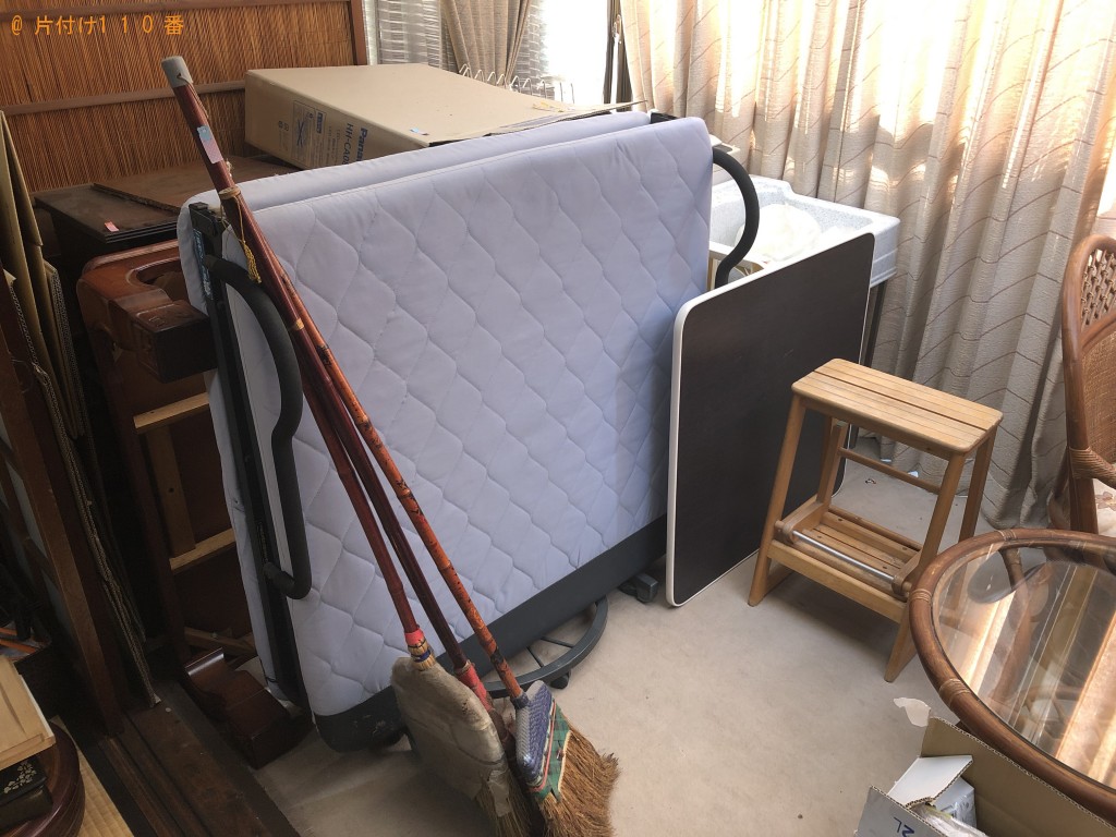 【氷川町】折り畳みベッド、サイドボード等の回収・処分ご依頼