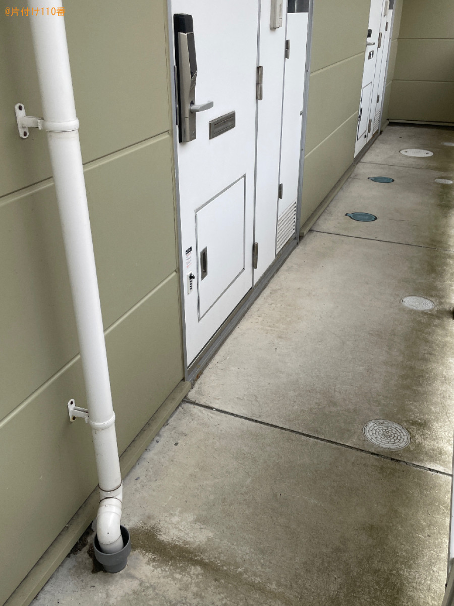 段ボールの回収・処分とパソコンデスク・椅子の組み立て作業ご依頼